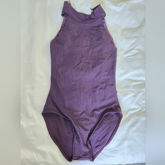 Yumiko Noe XL - Picture 1 of 6